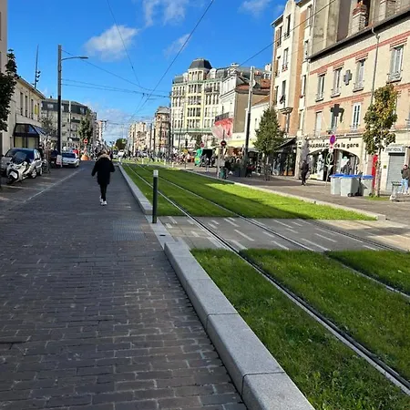 Διαμέρισμα Proche De Paris Cosy Et Lumineux *